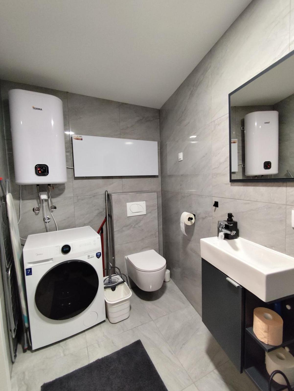 Oniks Apartment Lipik ภายนอก รูปภาพ