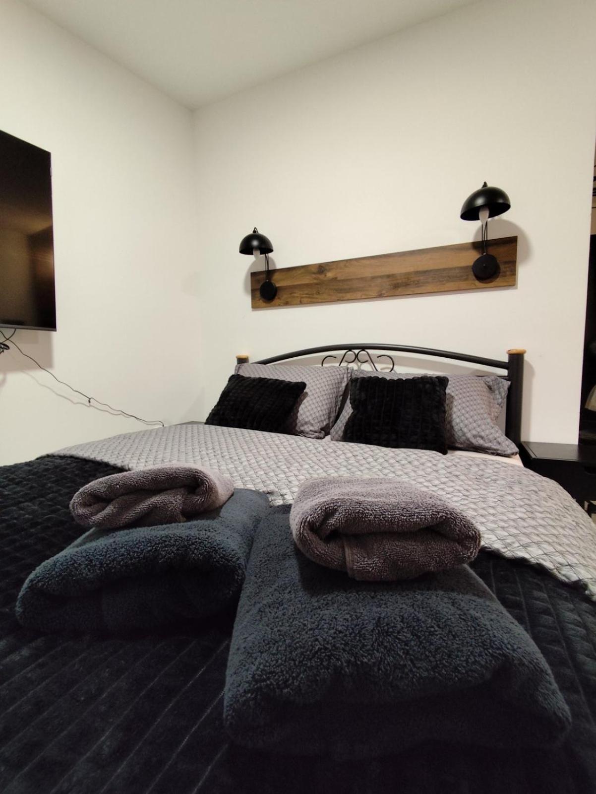 Oniks Apartment Lipik ภายนอก รูปภาพ